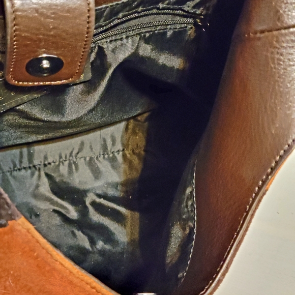 Terry Lewis purse like new - Picture 7 of 7